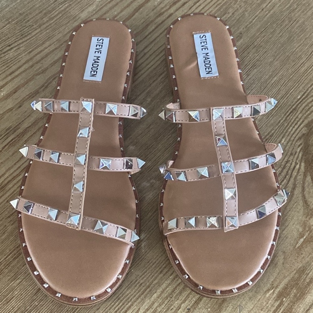 STEVE MADDEN Averill Studded Sandal Women’s These are Size 10! Never worn! New!
